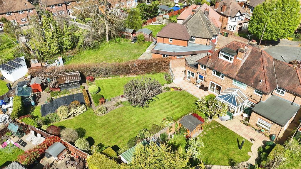 Additional image 3 of 4 bed semi-detached house for saleMortimer Crescent, Worcester Park KT4