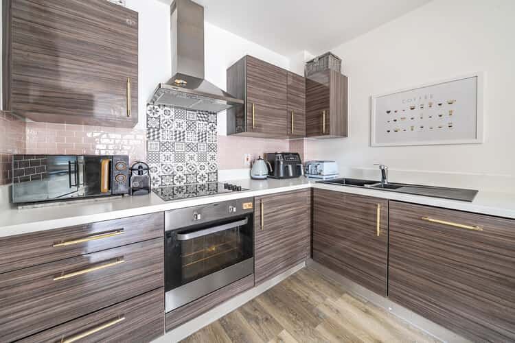 Property photo 3 of 18