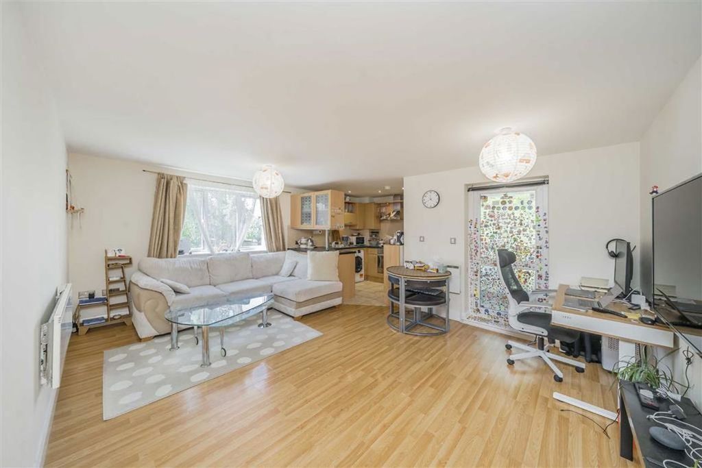 Property photo 2 of 5