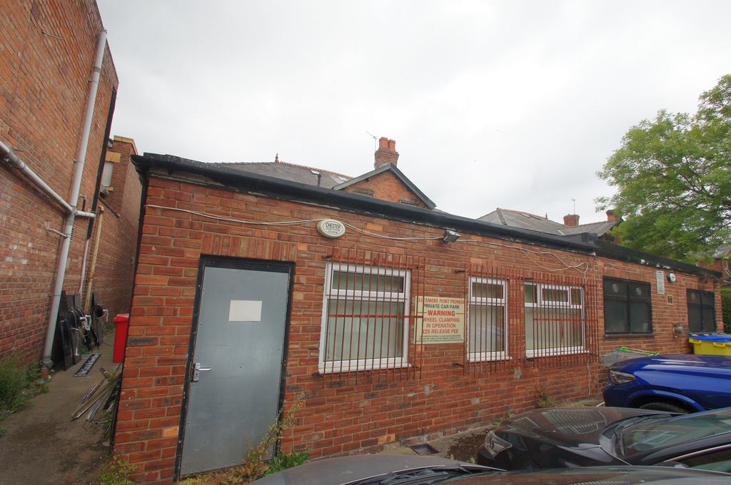 Property photo 2 of 5 Not Specified