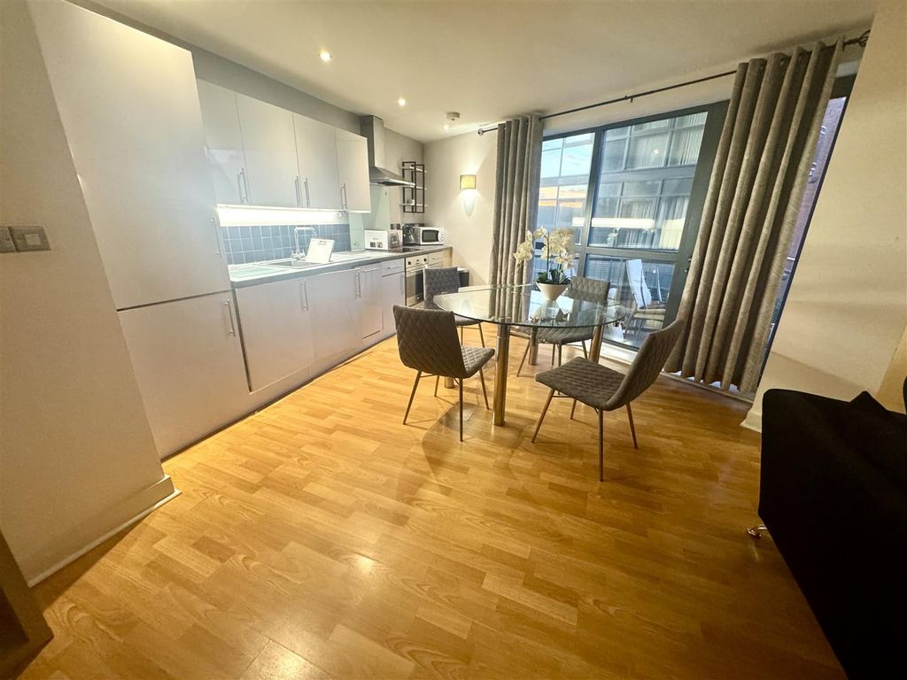 Property photo 1 of 9 Tempimagebp1Ysb.Jpg