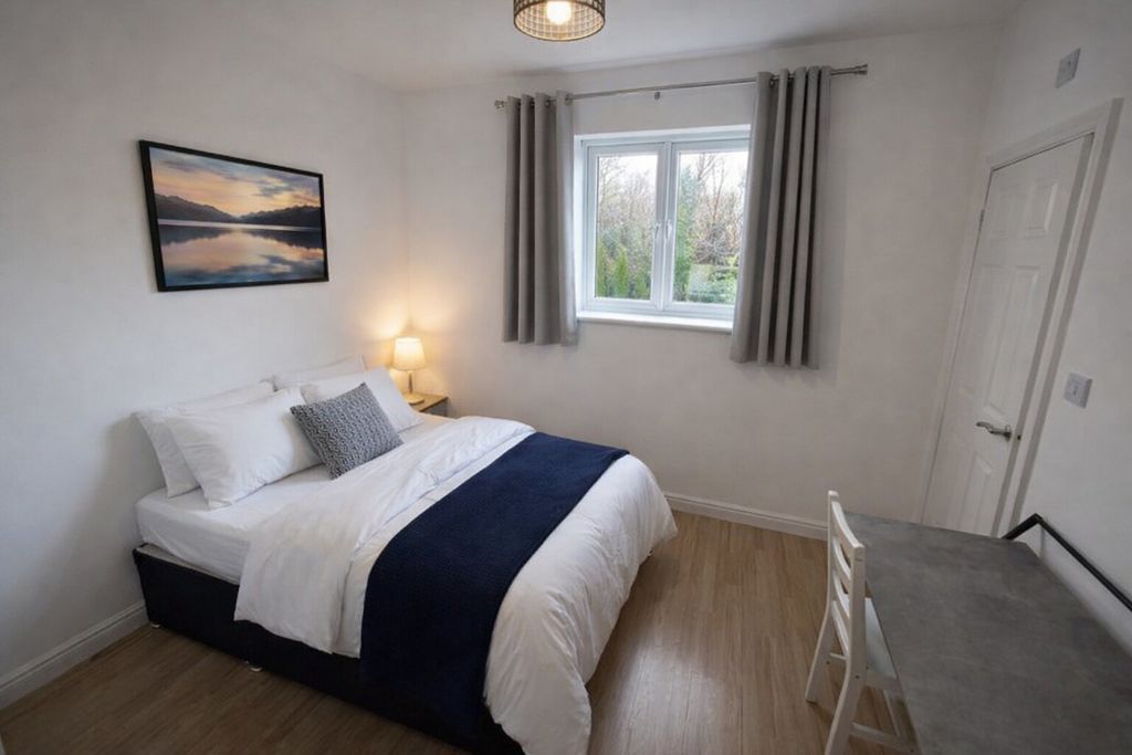 Property photo 1 of 3 Photo 5