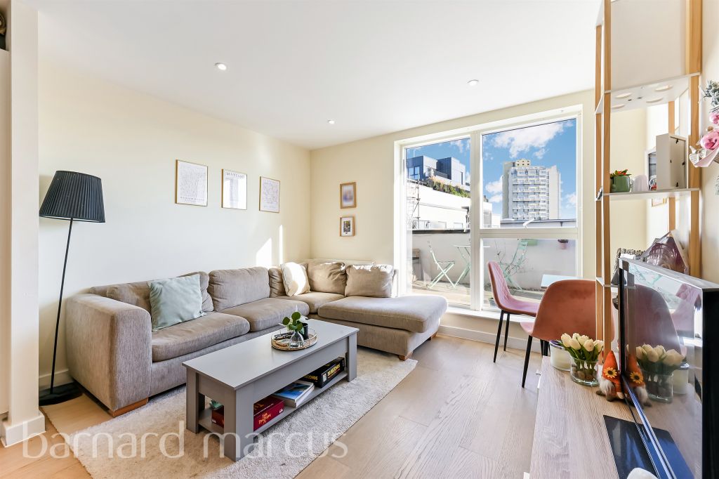 Property photo 2 of 9