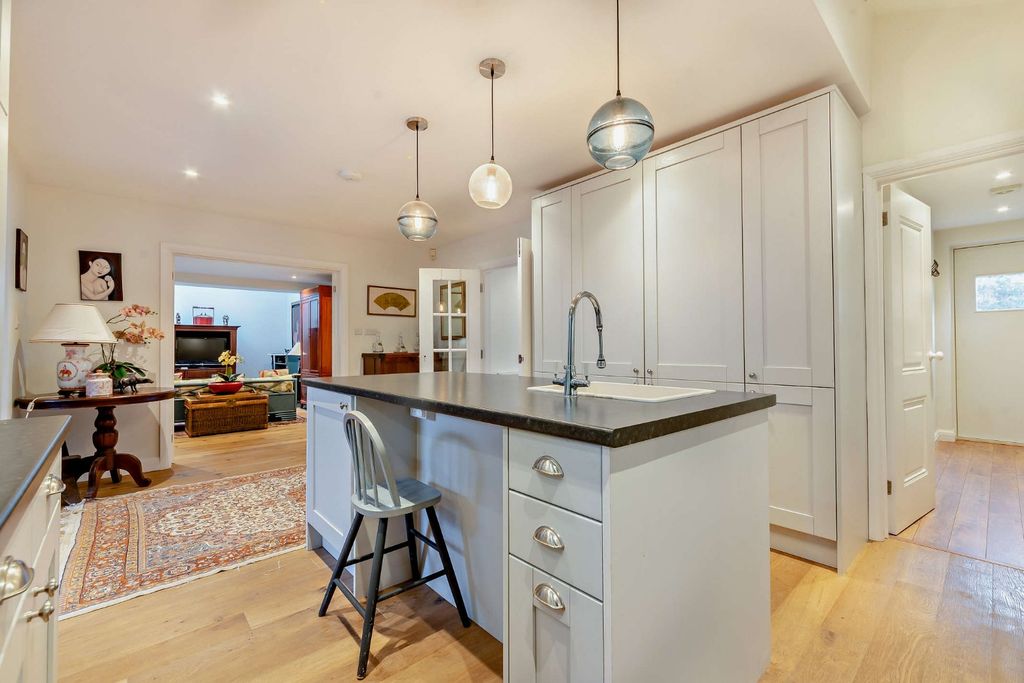 Property photo 3 of 13 Picture No. 05