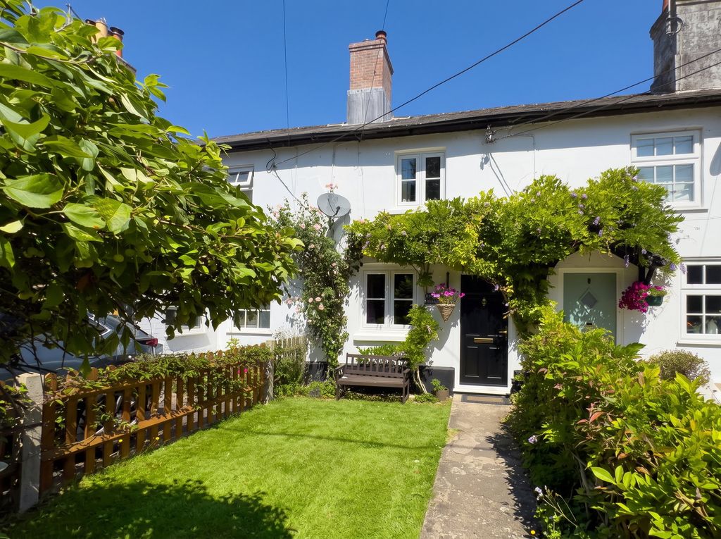 Property photo 1 of 19