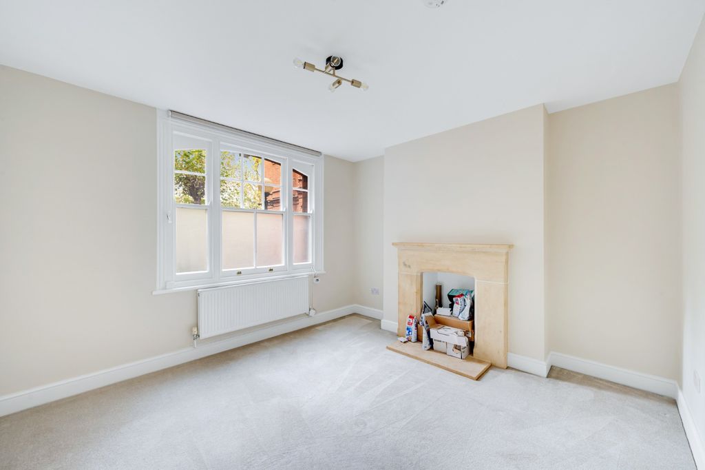 Property photo 1 of 14 6114930