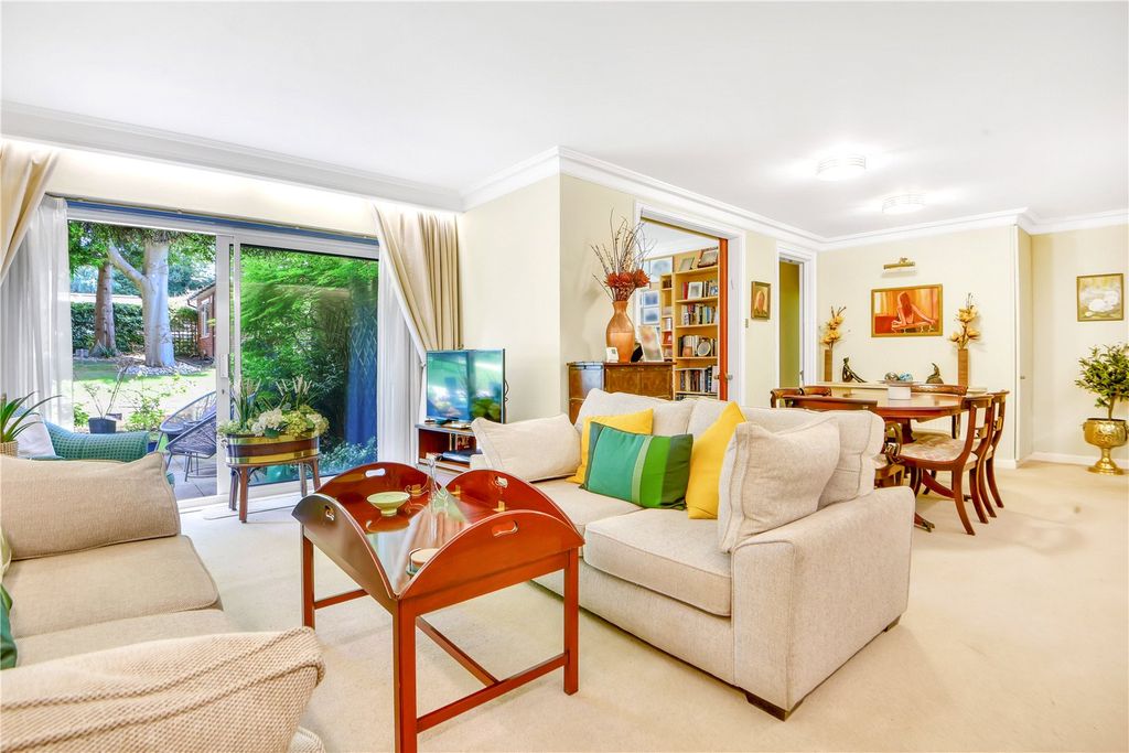 Property photo 3 of 12 Picture No. 23