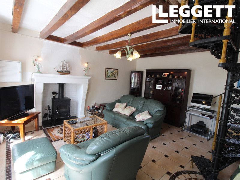 Property photo 3 of 10