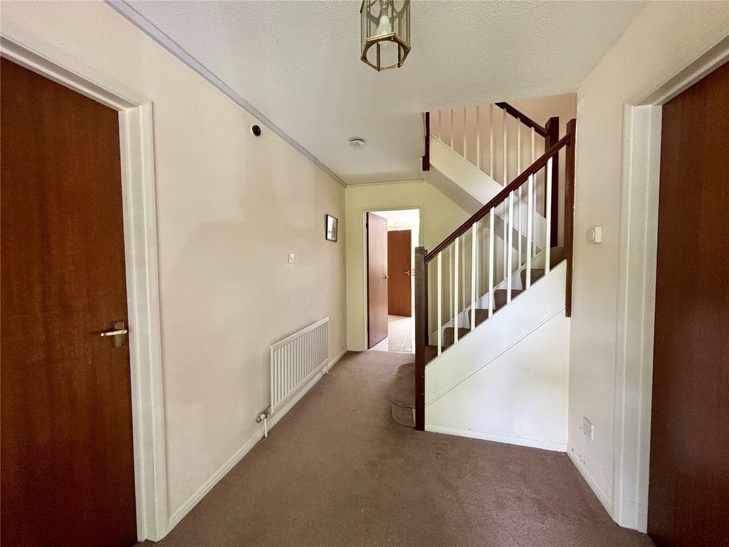 Property photo 2 of 15 Picture No. 16