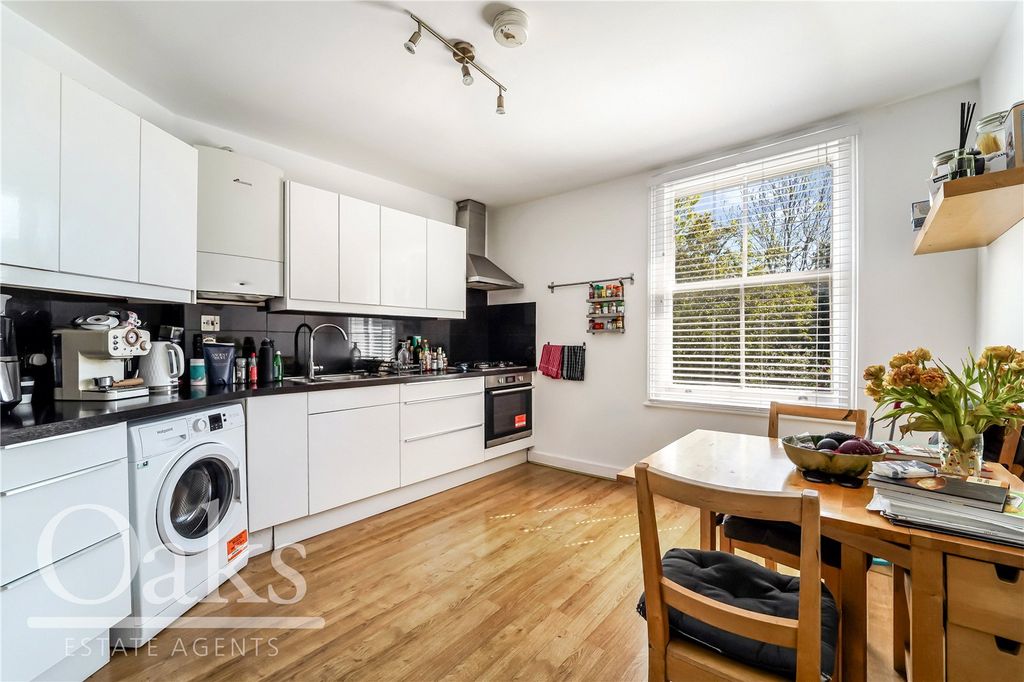 Property photo 3 of 8 Picture No. 02