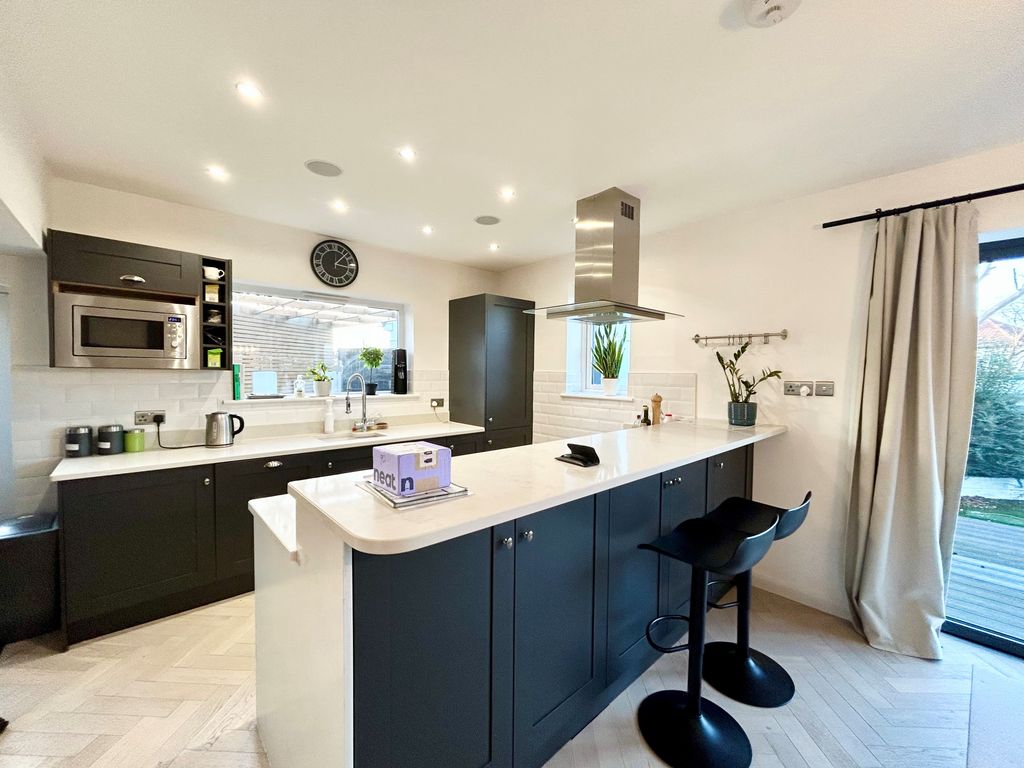 Property photo 2 of 11 View