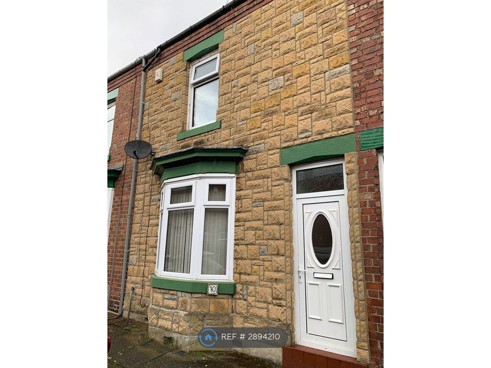 Property photo 1 of 18