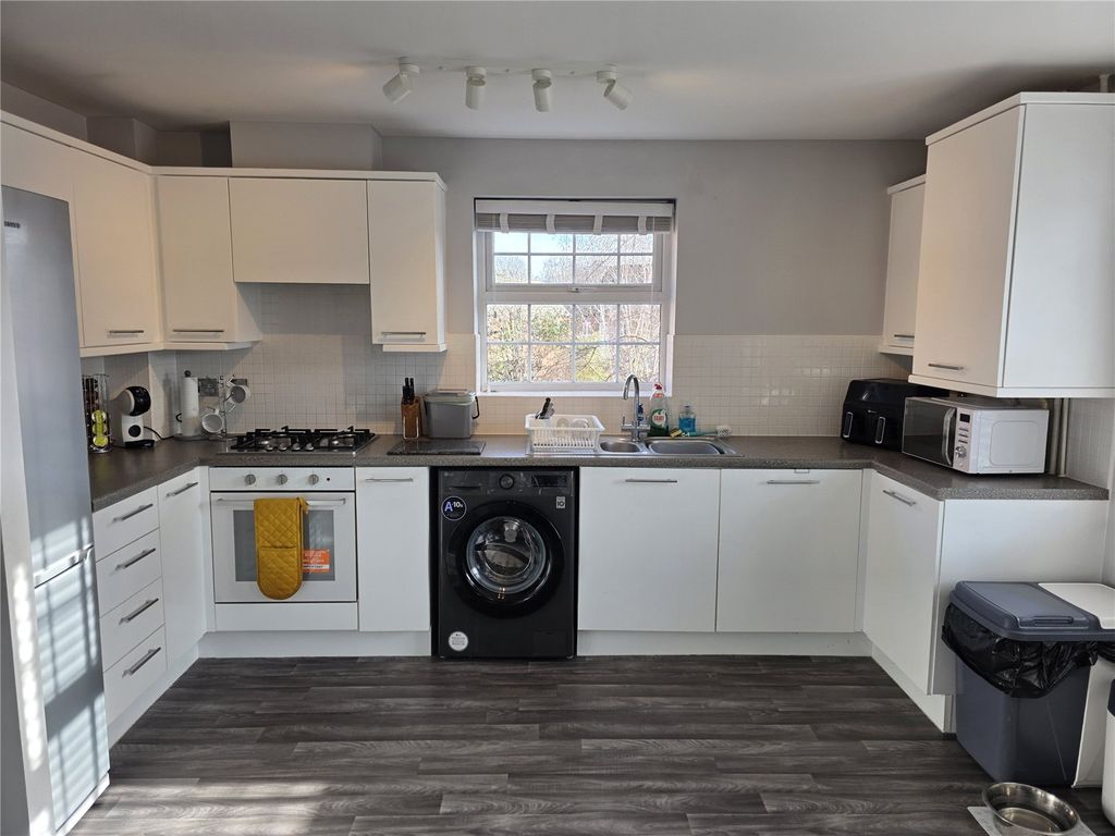 Property photo 3 of 9 Picture No. 04