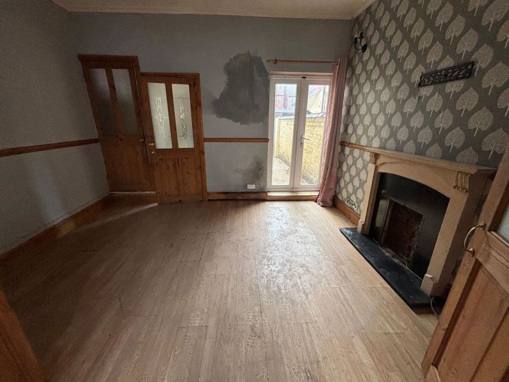 Property photo 3 of 10 Image 3