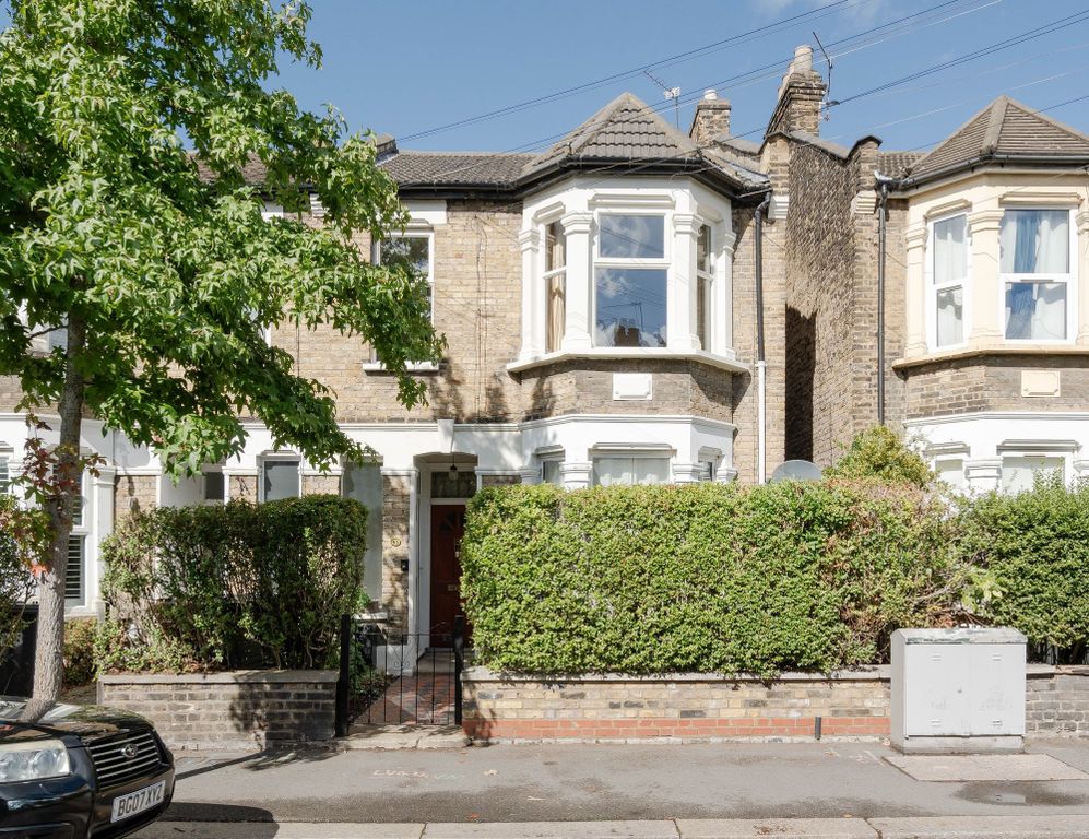 Property photo 2 of 30