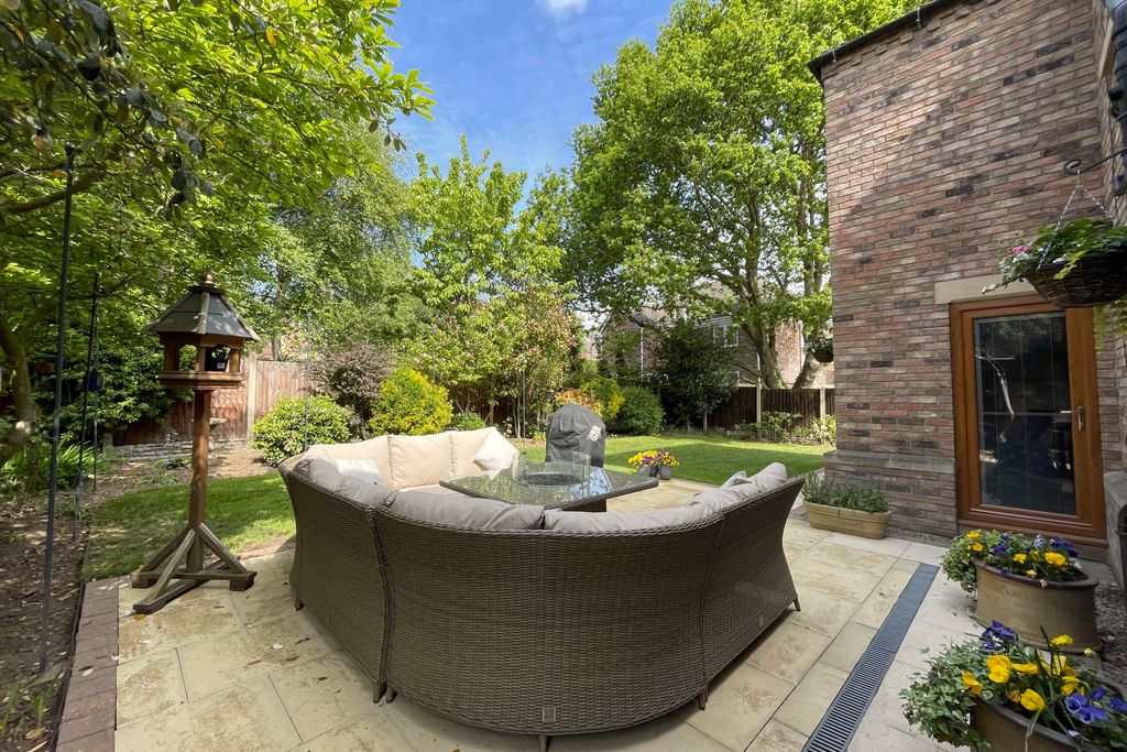Property photo 3 of 29 27
