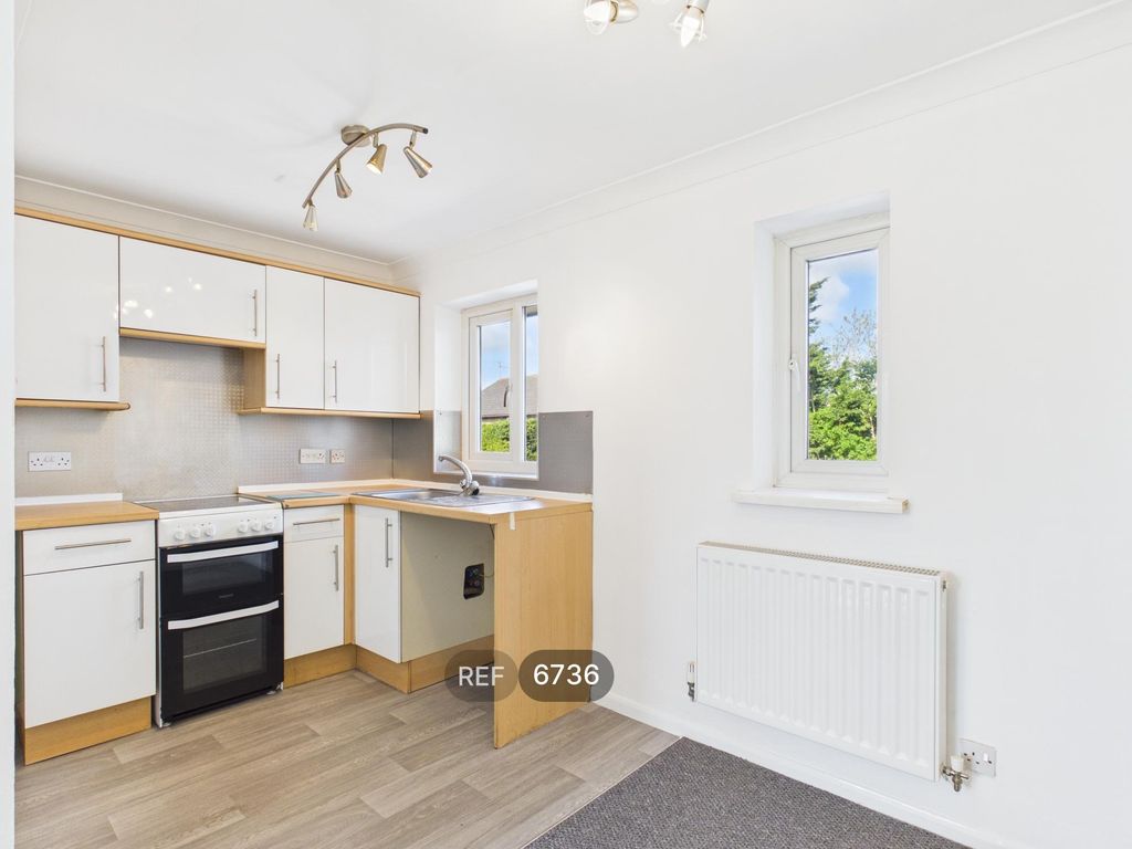 Property photo 2 of 13 Kitchen / Living Area