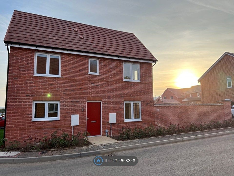 Property photo 2 of 35