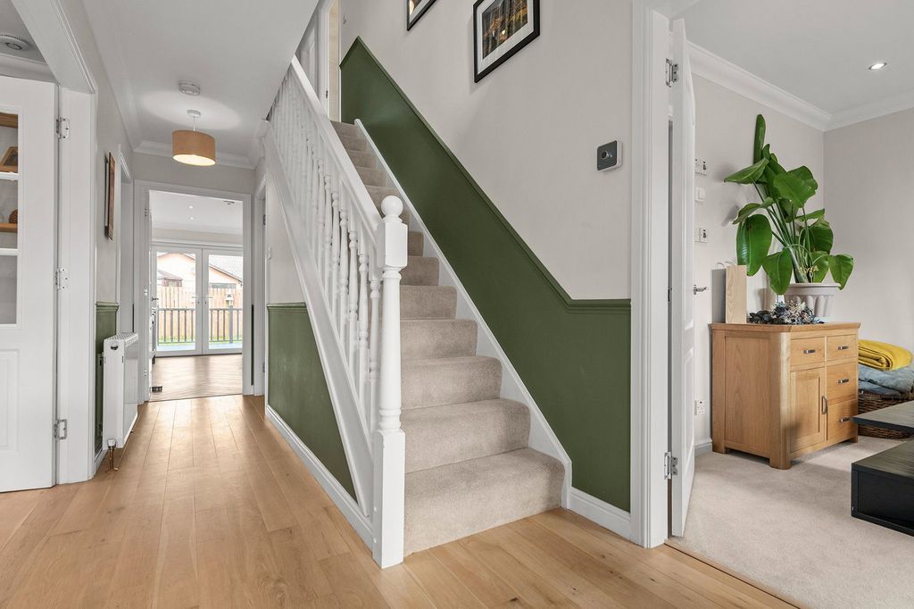 Additional image 18 of 5 bed detached house for sale9 Marshall Drive, California, Falkirk FK1