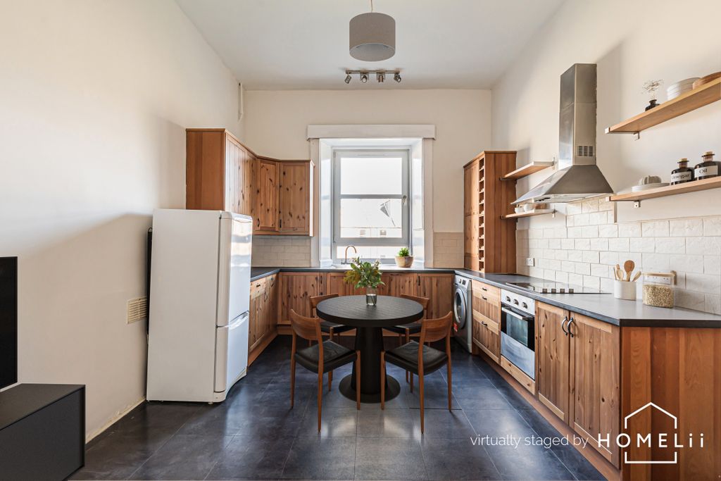 Property photo 3 of 23 Property Image 3