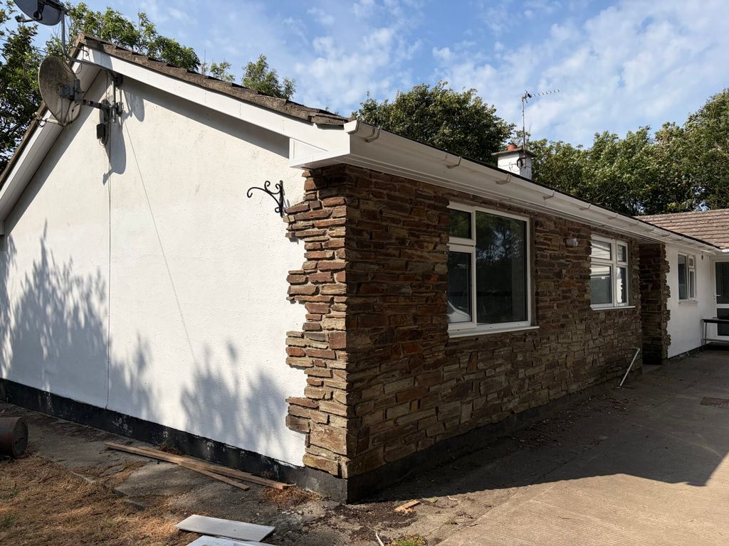 Property photo 1 of 38