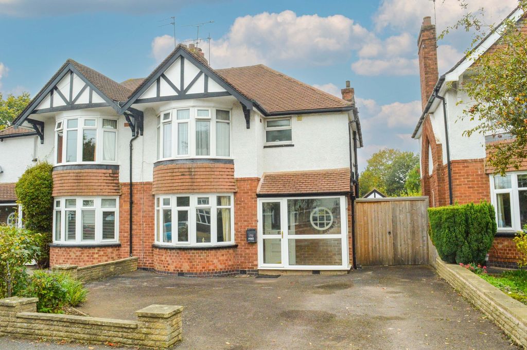 Property photo 1 of 23