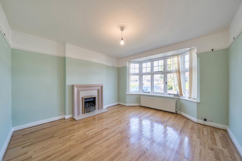 Property photo 3 of 22 1355889-6-68cd9E7...