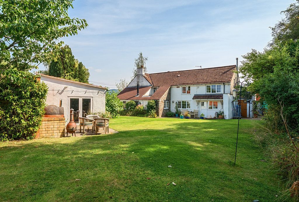 Property photo 1 of 23 1496566-9-19F8Acf...