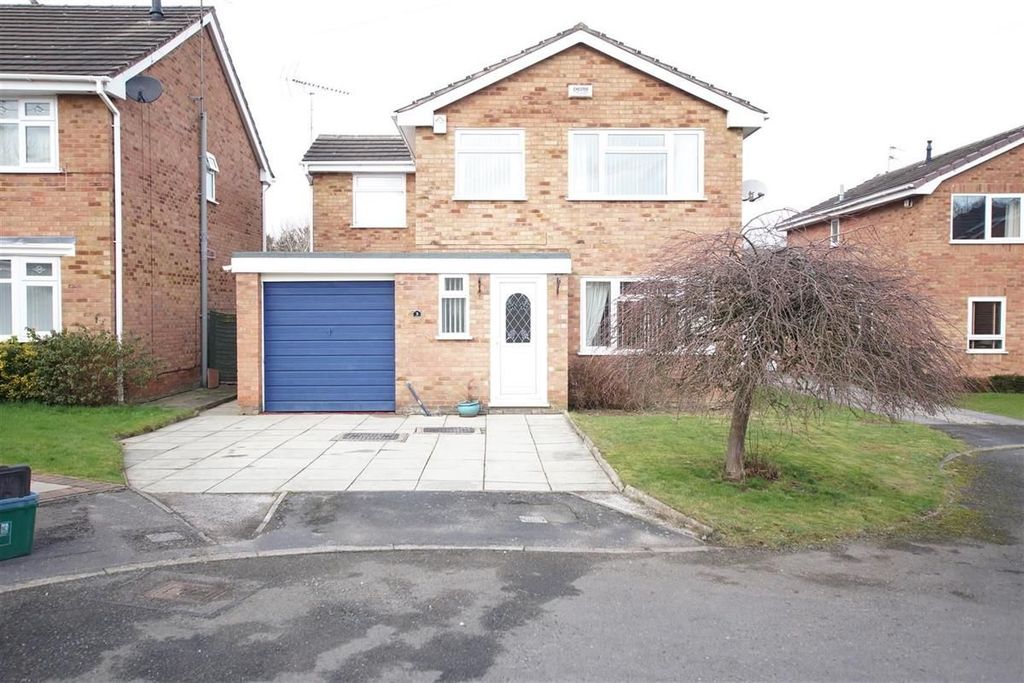 Property photo 1 of 8
