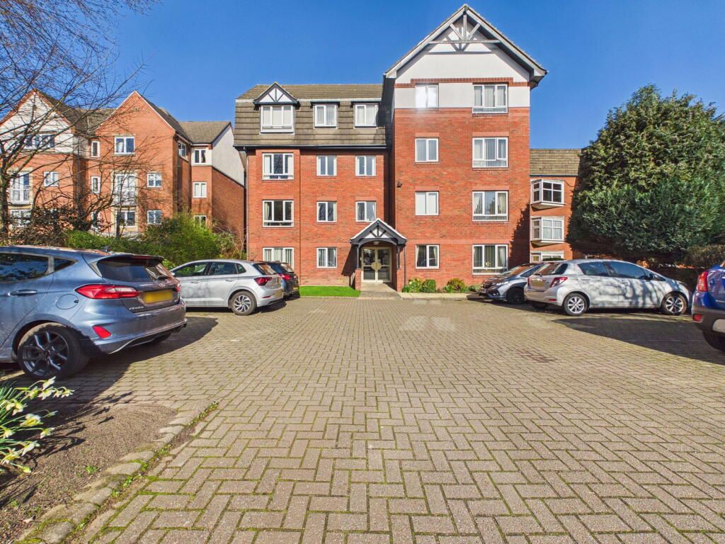 Property photo 1 of 13