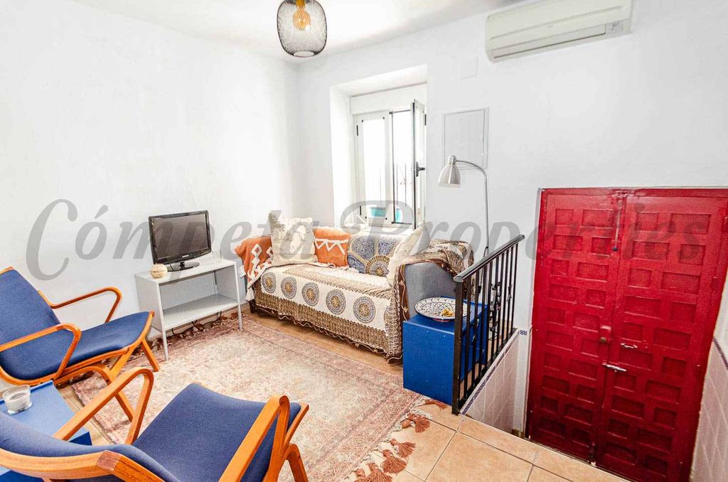 Property photo 3 of 16