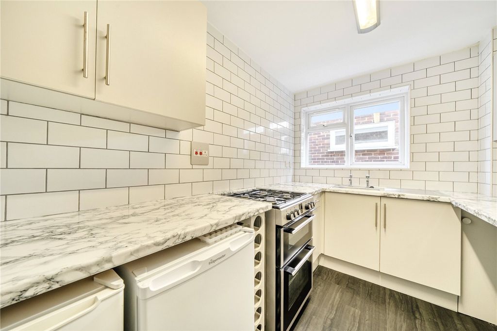 Property photo 3 of 10 Picture No. 07