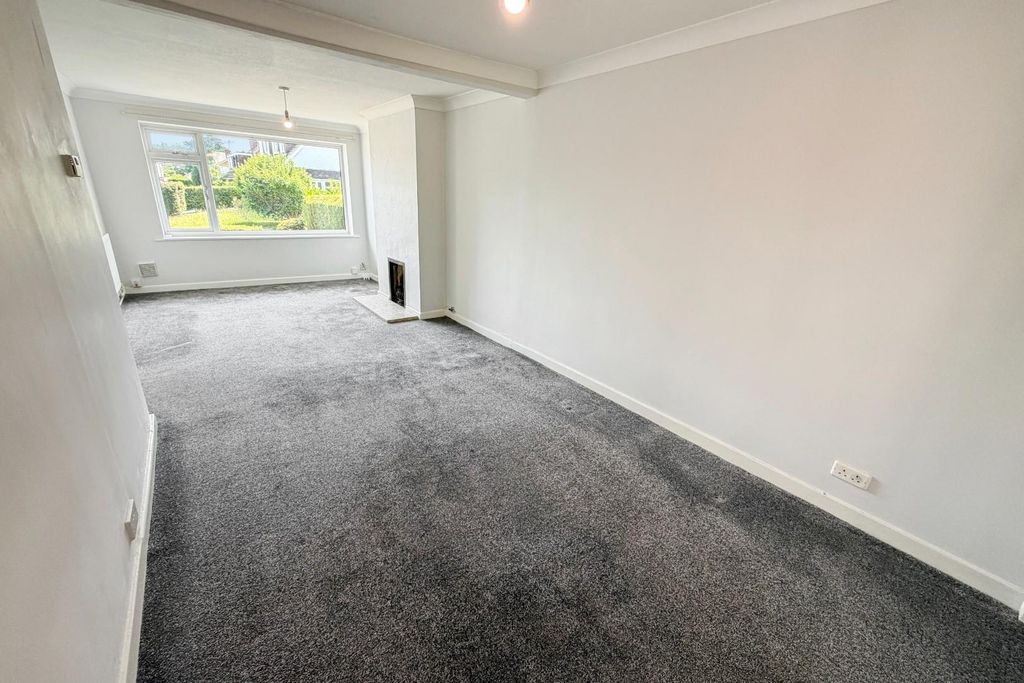 Property photo 2 of 18 2.Jpg