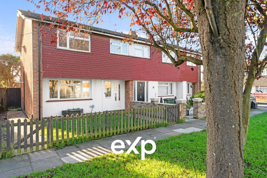 Property photo 2 of 24