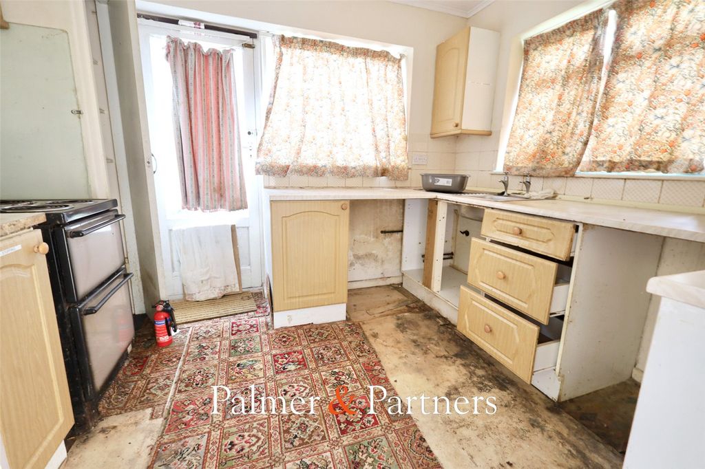 Property photo 3 of 12 Picture No. 09