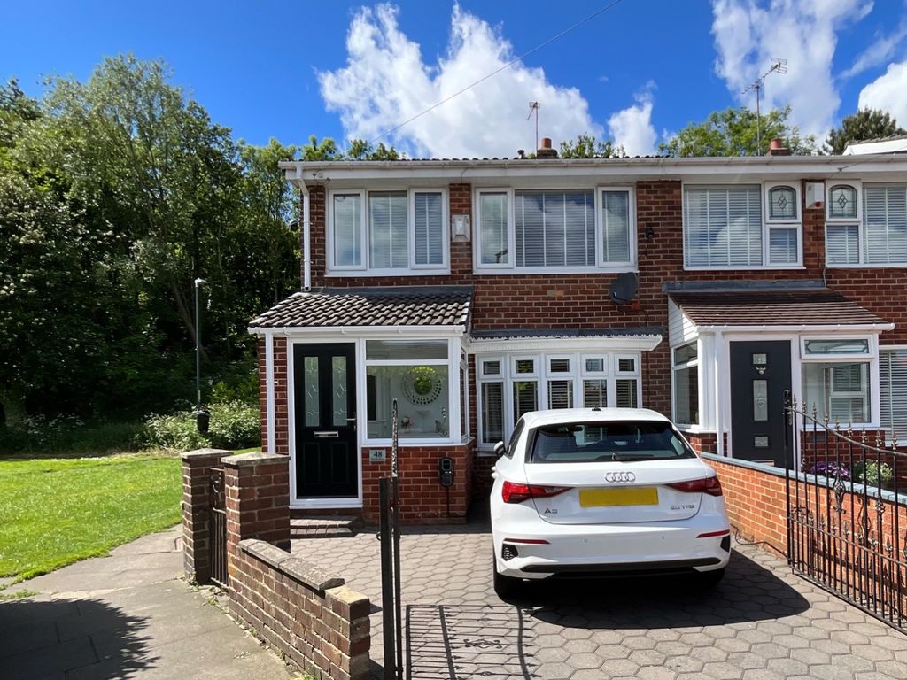 Property photo 1 of 17 4235210