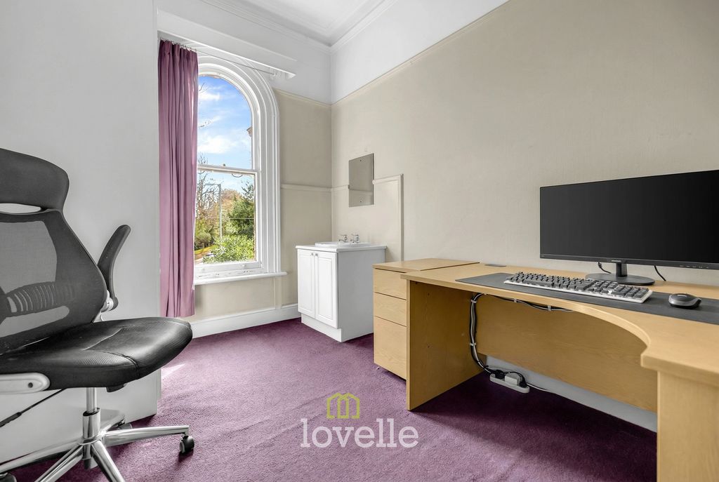 Additional image 42 of 7 bed detached house for saleAbbey Road, Grimsby DN32