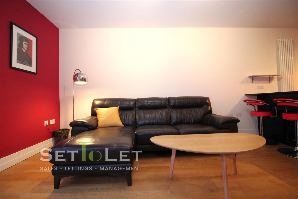 Property photo 2 of 17 Img_1725.Jpg