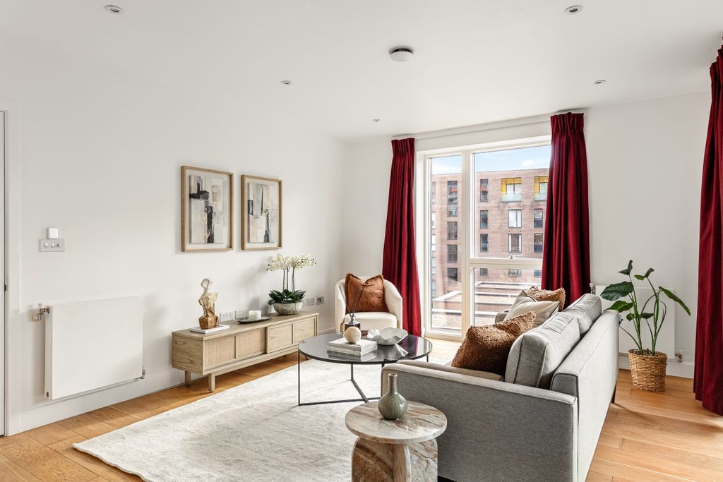 Property photo 2 of 15 094A2700