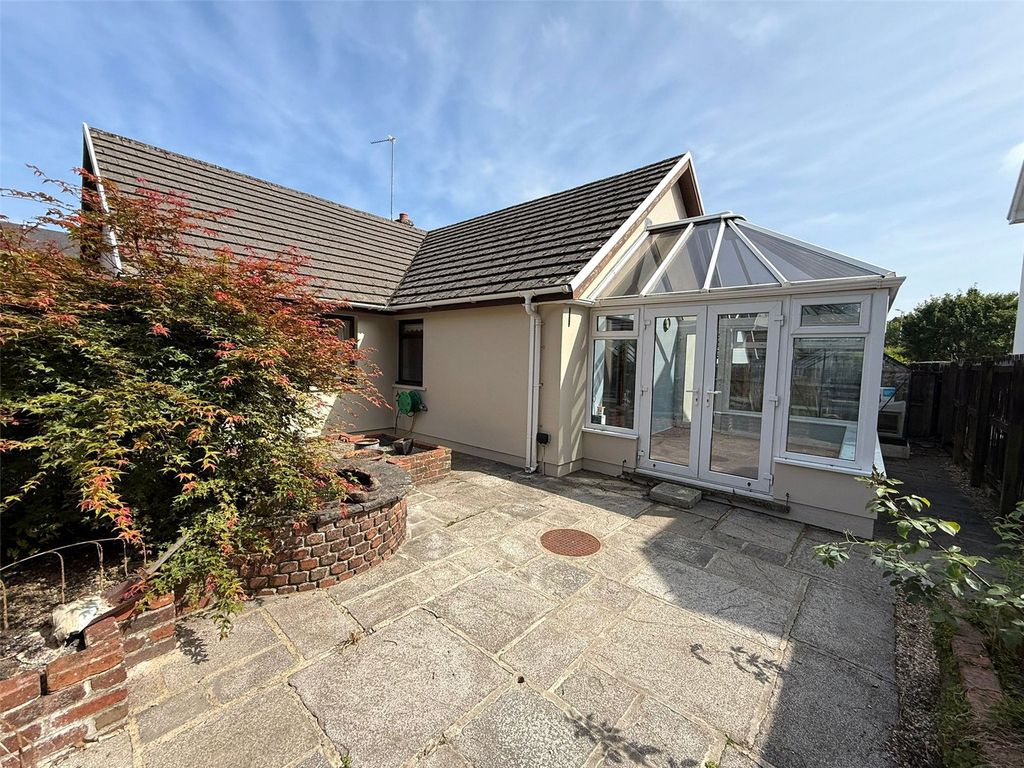 Property photo 2 of 23 Picture No. 75