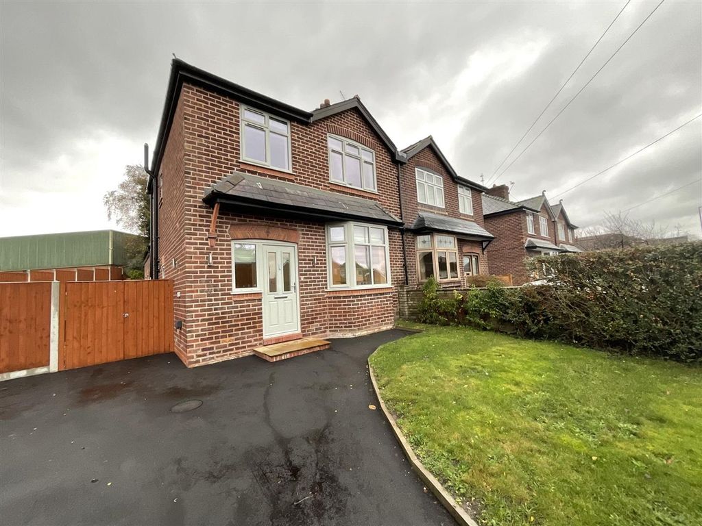 Property photo 2 of 21 Front