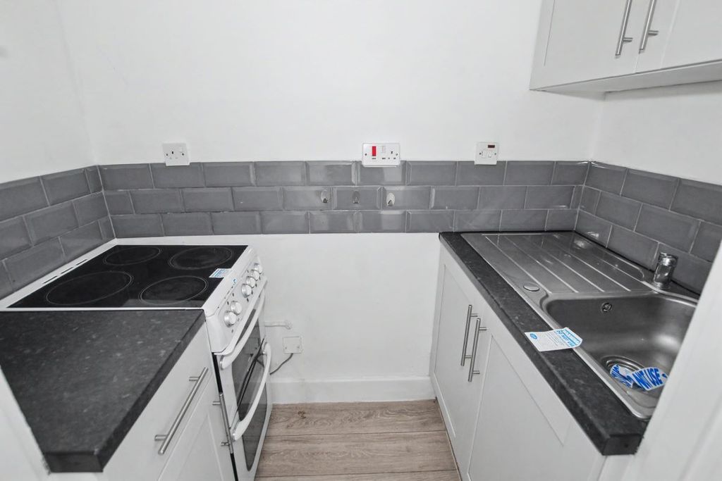 Property photo 2 of 10 Image 2