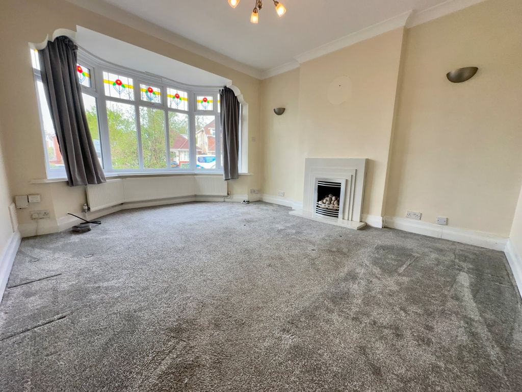 Property photo 3 of 10 Picture No. 04