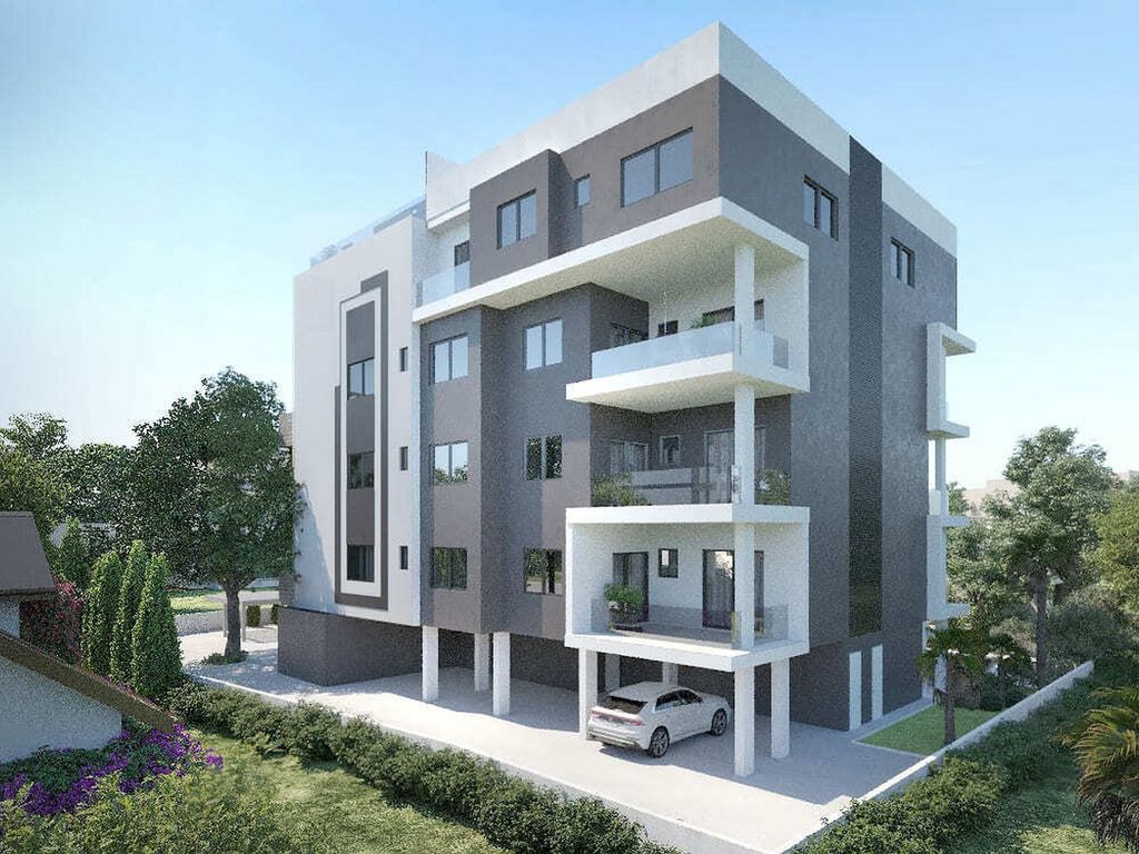 Property photo 3 of 6