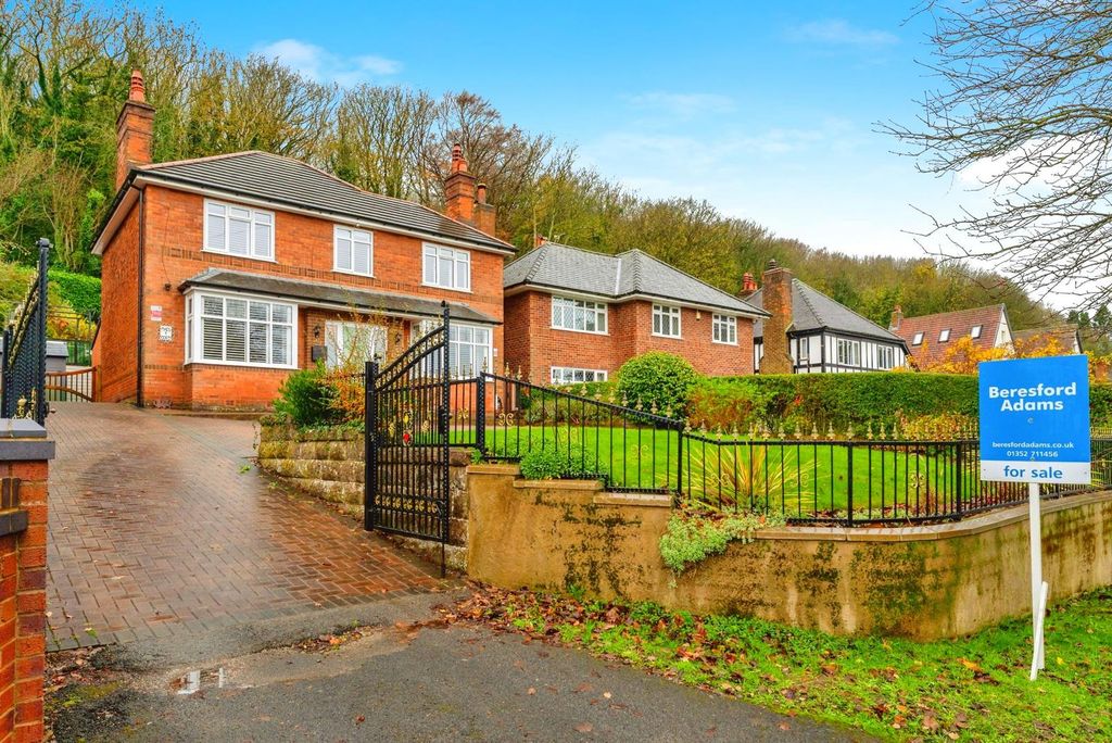 Property photo 1 of 19 Front