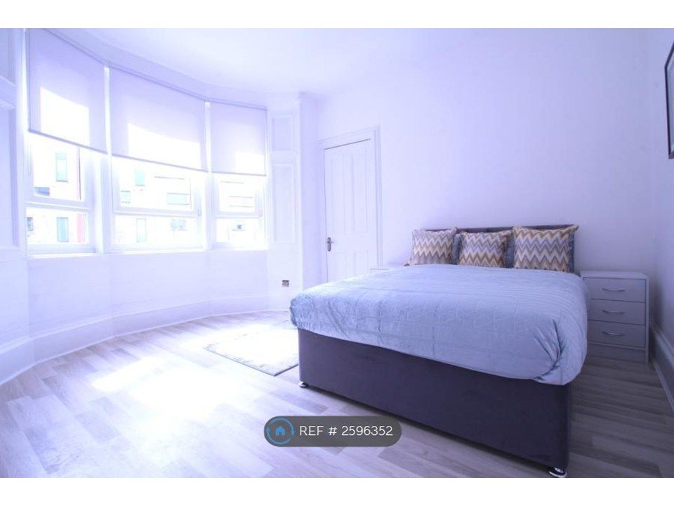 Property photo 1 of 4