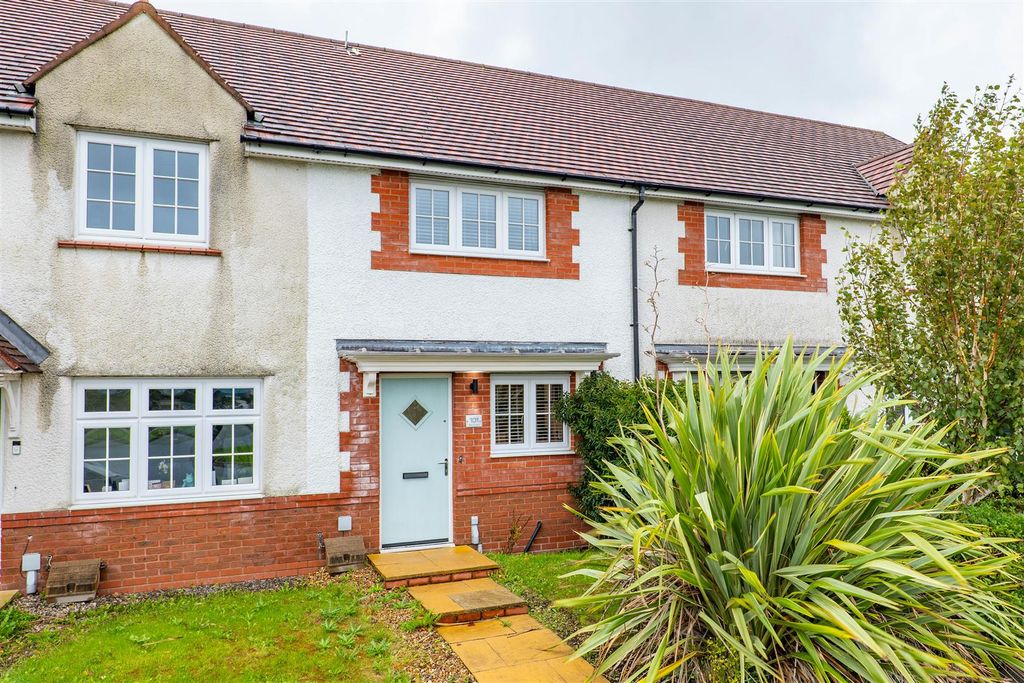 Property photo 1 of 22 Front External