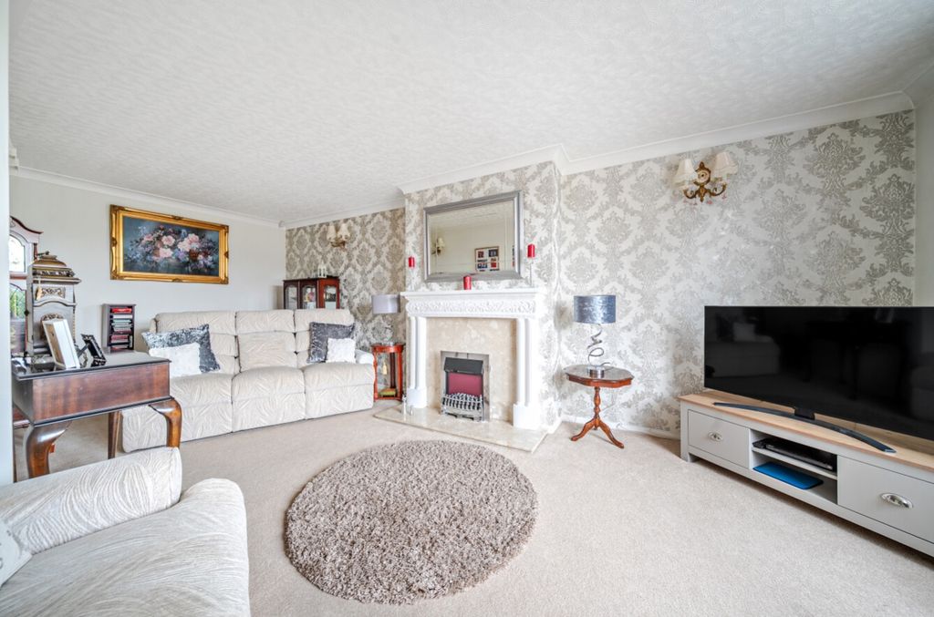 Property photo 2 of 10 1386466-4-692d81A8725E0