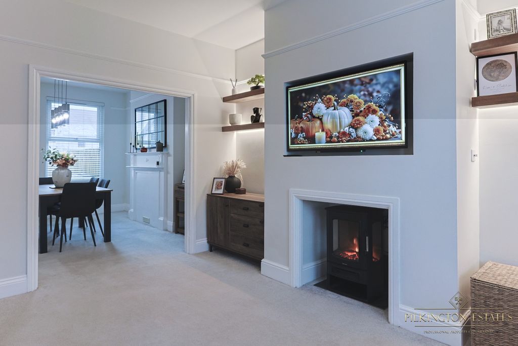 Property photo 2 of 26 4679071