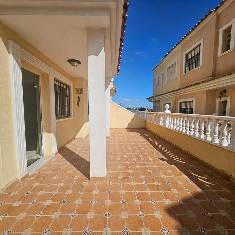 Property photo 1 of 26